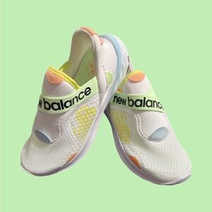 New Balance Women’s Fresh Foam Roav RMX Running Shoes White Green Blue NWOT